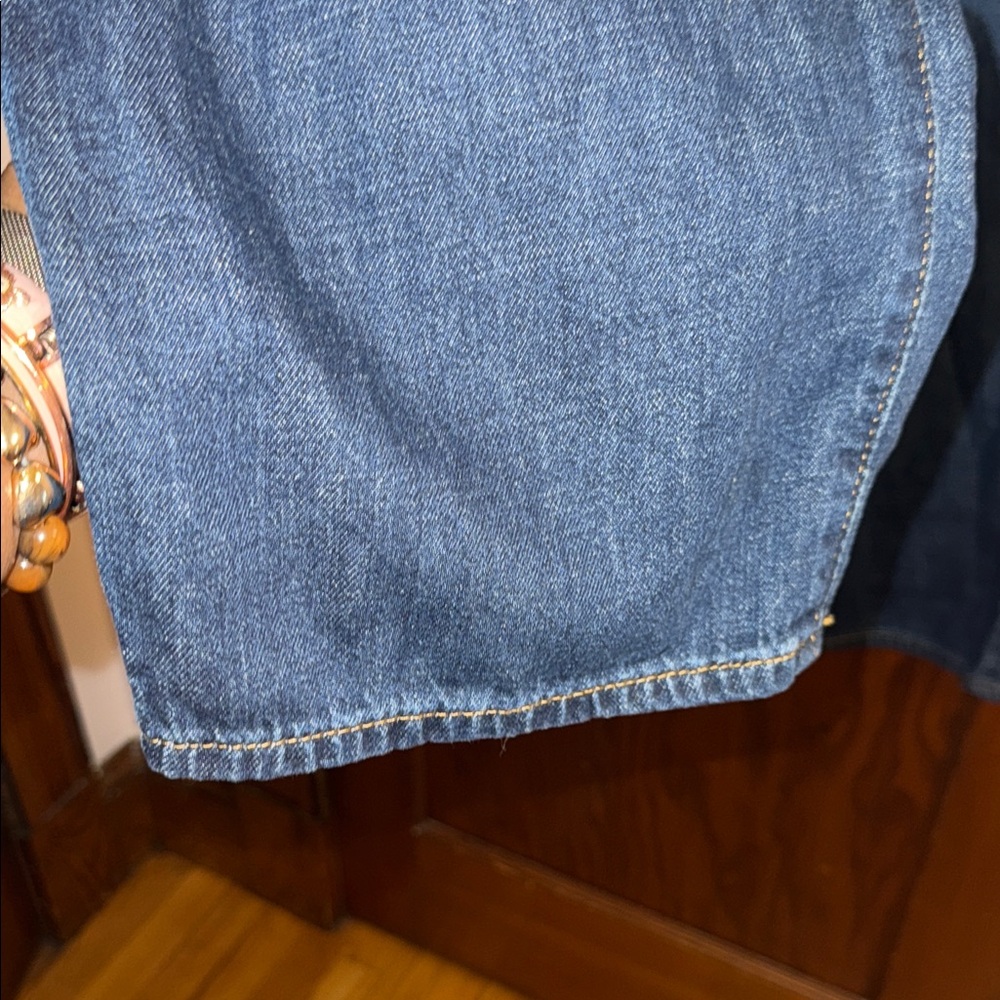 SOLD - Levi’s Women’s Baggy “Dad” Jeans – Deep Rinse – Size 32 x 34 – Worn Once - Picture 13 of 15